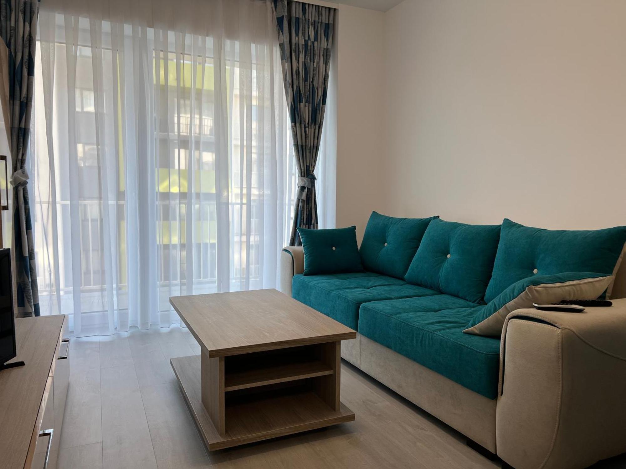 Royal Blue Property Oradea Exterior foto